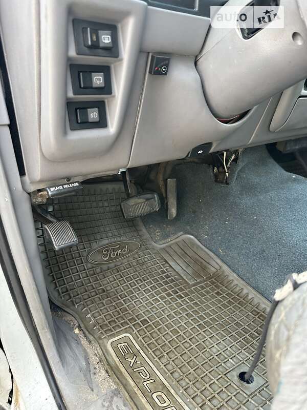 Позашляховик / Кросовер Ford Explorer 1994 в Ірпені