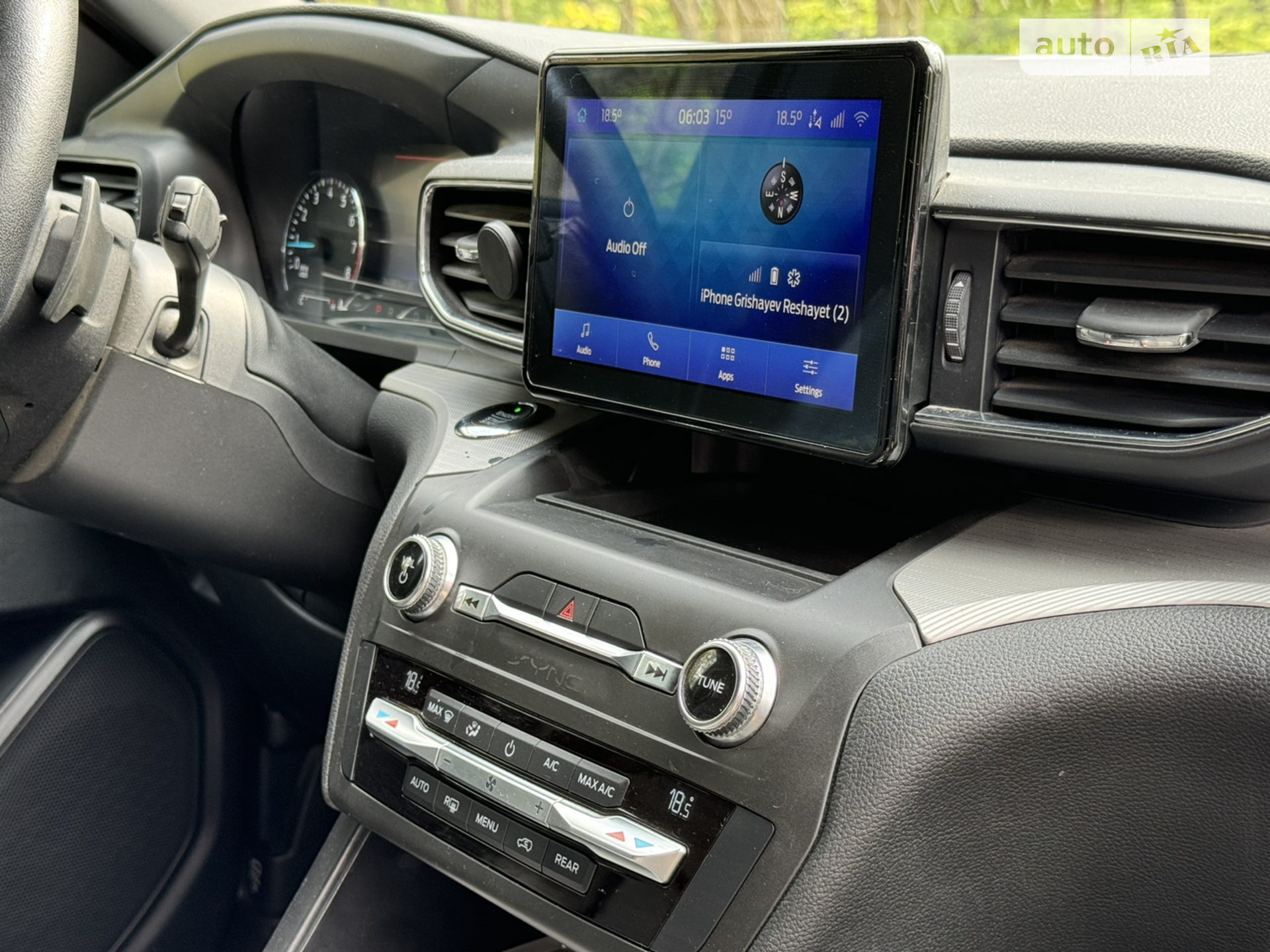 2019 Ford Explorer - мініатюра 18
