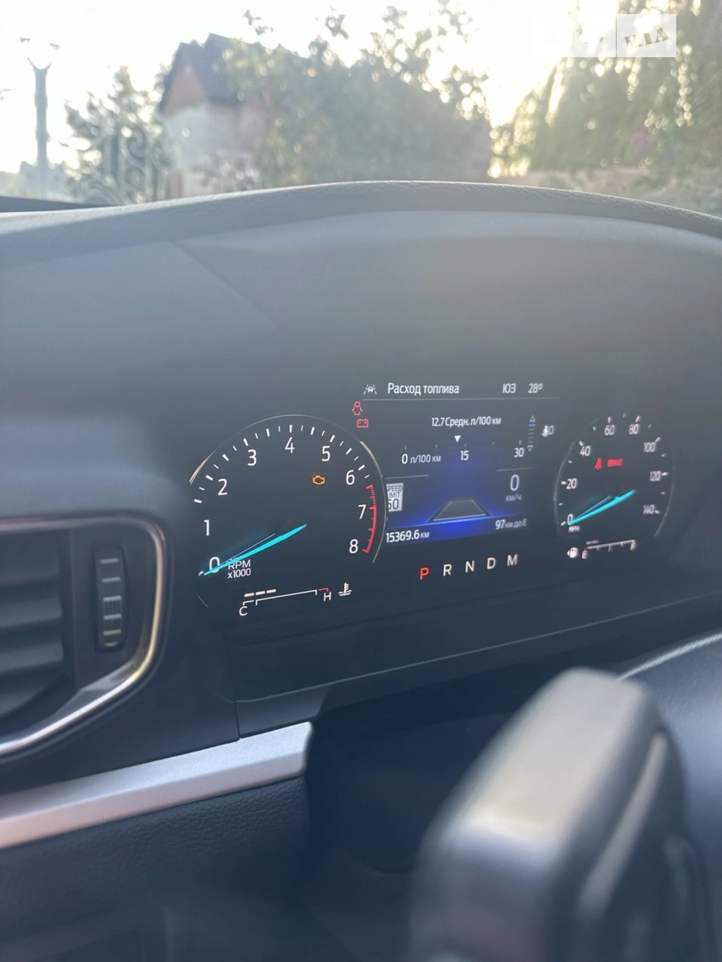 2020 Ford Explorer - мініатюра 8