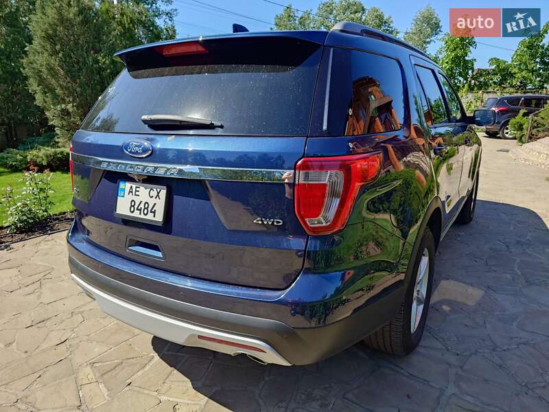Позашляховик / Кросовер Ford Explorer 2017 в Дніпрі
