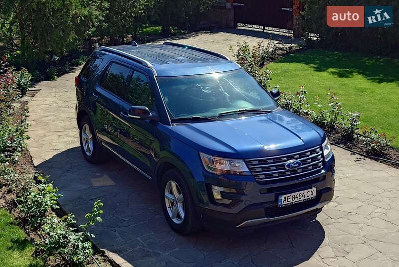 Позашляховик / Кросовер Ford Explorer 2017 в Дніпрі