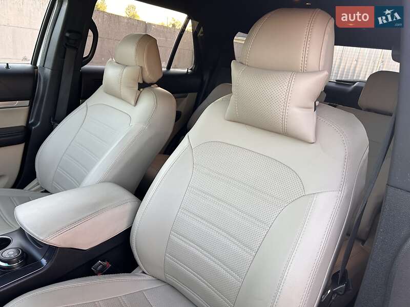Внедорожник / Кроссовер Ford Explorer 2016 в Броварах