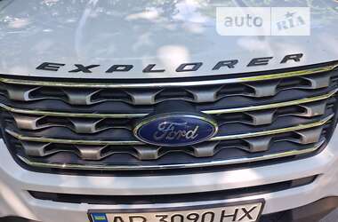 Внедорожник / Кроссовер Ford Explorer 2015 в Запорожье