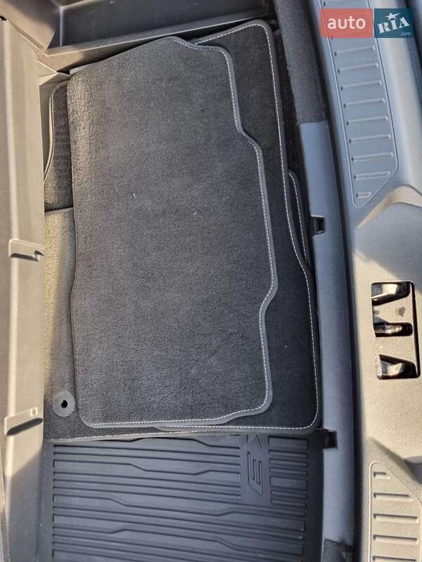 Внедорожник / Кроссовер Ford Explorer 2021 в Одессе