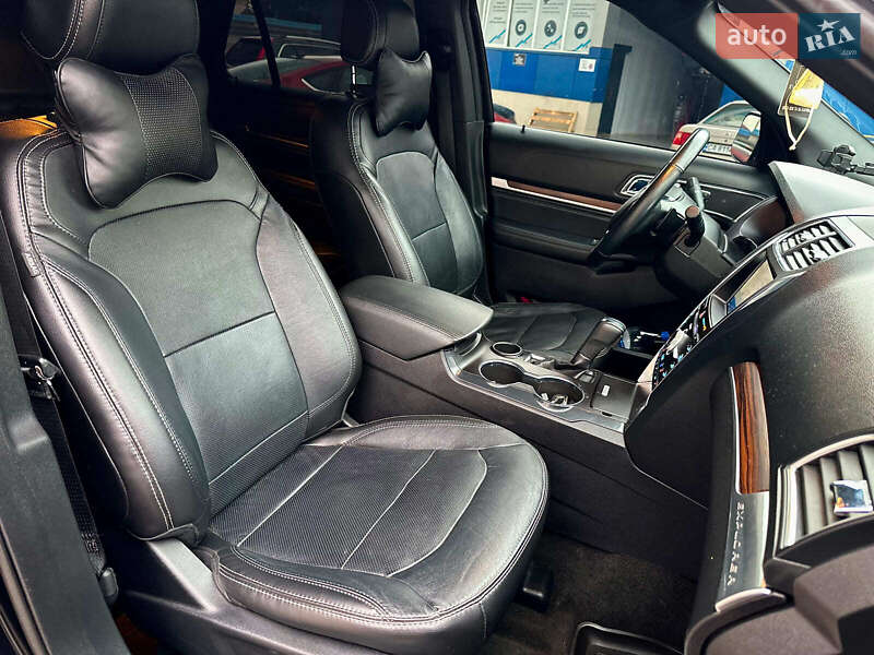 Внедорожник / Кроссовер Ford Explorer 2017 в Одессе