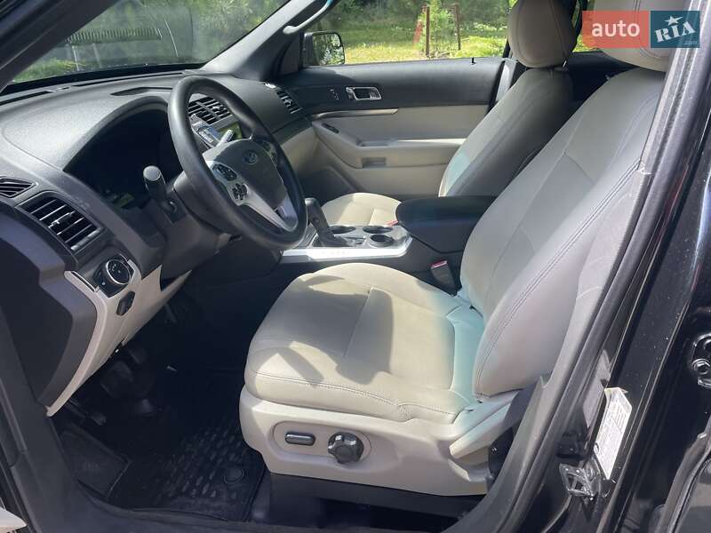 Внедорожник / Кроссовер Ford Explorer 2013 в Львове