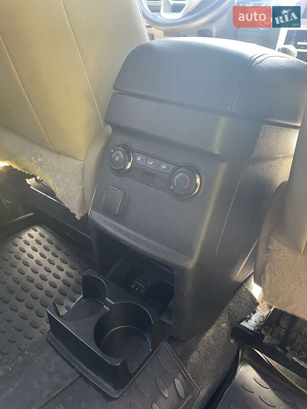 Внедорожник / Кроссовер Ford Explorer 2013 в Львове