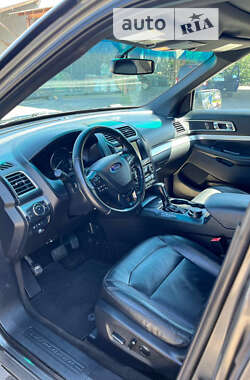 Внедорожник / Кроссовер Ford Explorer 2015 в Киеве