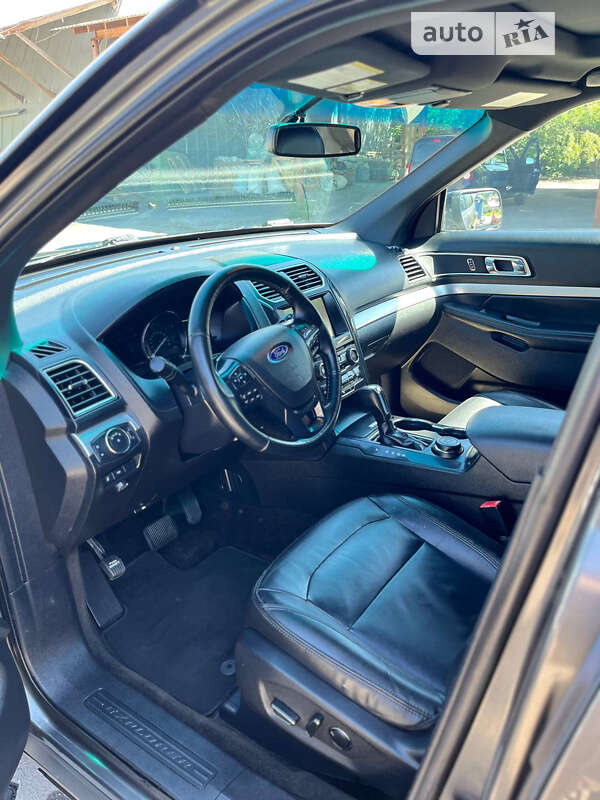 Внедорожник / Кроссовер Ford Explorer 2015 в Киеве