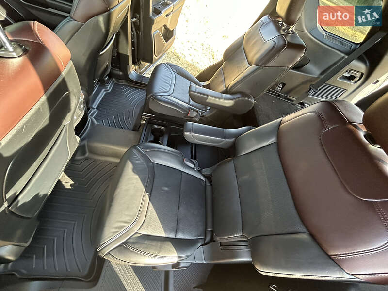 Внедорожник / Кроссовер Ford Explorer 2019 в Днепре