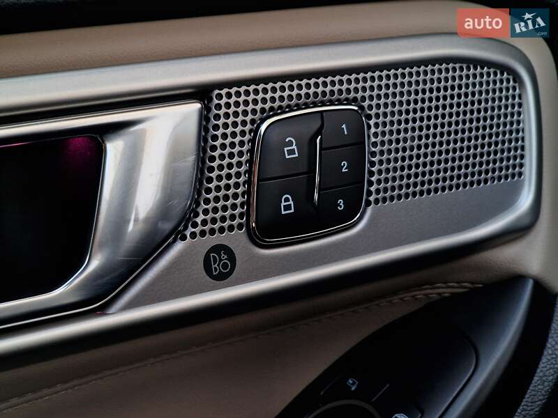 Внедорожник / Кроссовер Ford Explorer 2019 в Одессе