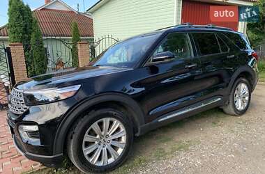 Позашляховик / Кросовер Ford Explorer 2019 в 