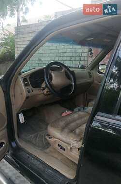 Внедорожник / Кроссовер Ford Explorer 1996 в Днепре