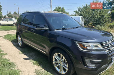 Внедорожник / Кроссовер Ford Explorer 2016 в Ровно