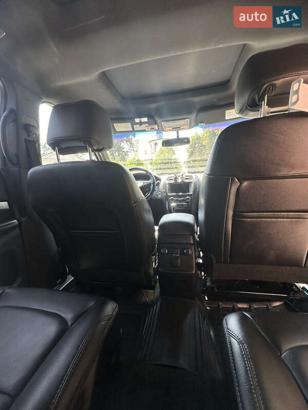 Внедорожник / Кроссовер Ford Explorer 2016 в Ровно