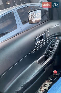Позашляховик / Кросовер Ford Explorer 2016 в Харкові