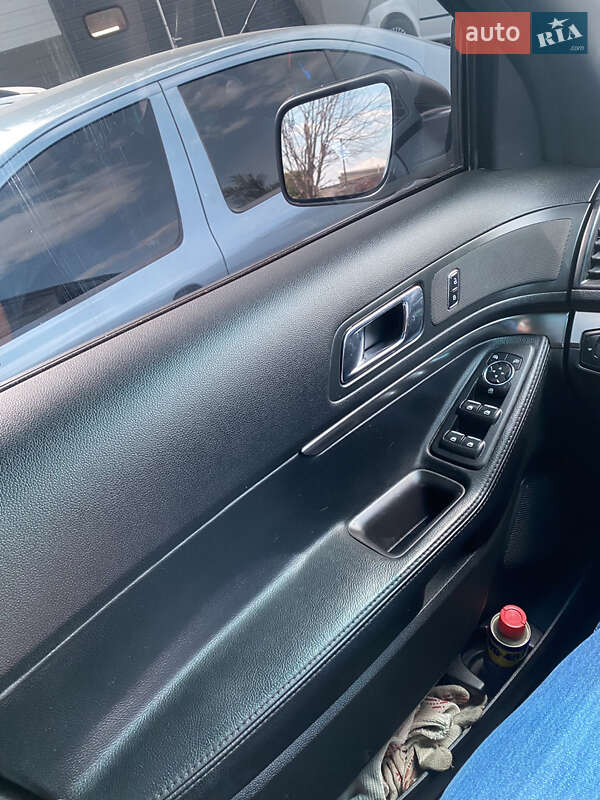 Позашляховик / Кросовер Ford Explorer 2016 в Харкові