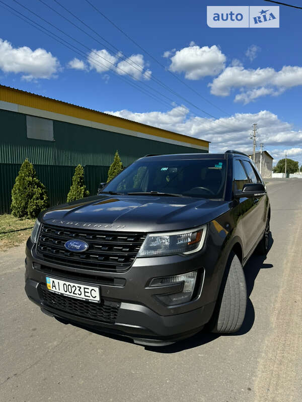 Внедорожник / Кроссовер Ford Explorer 2015 в Киеве