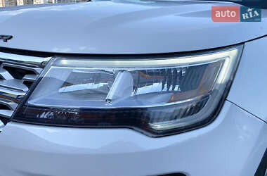 Внедорожник / Кроссовер Ford Explorer 2018 в Киеве
