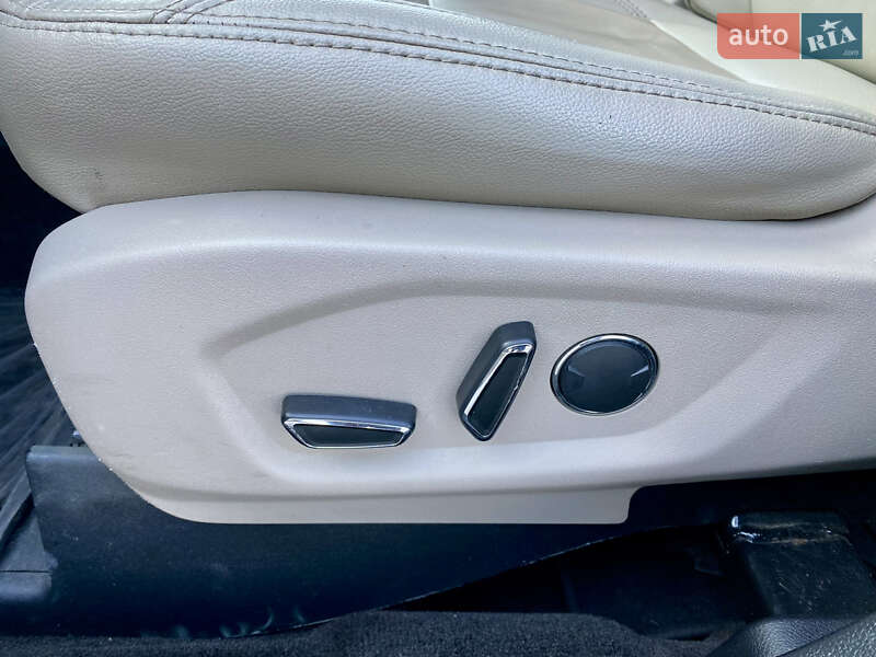 Внедорожник / Кроссовер Ford Explorer 2018 в Киеве