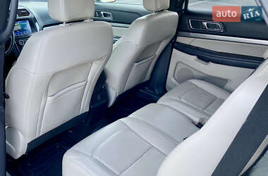 Внедорожник / Кроссовер Ford Explorer 2018 в Киеве