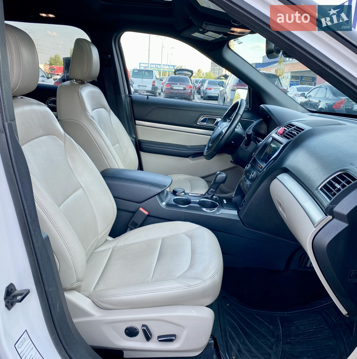 2018 Ford Explorer - мініатюра 41