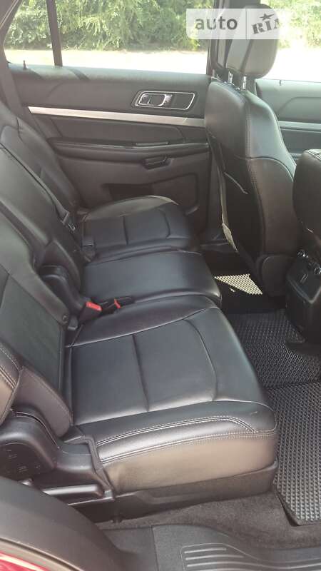 Внедорожник / Кроссовер Ford Explorer 2018 в Запорожье фото 38 Внедорожник / Кроссовер Ford Explorer 2018 в Запорожье