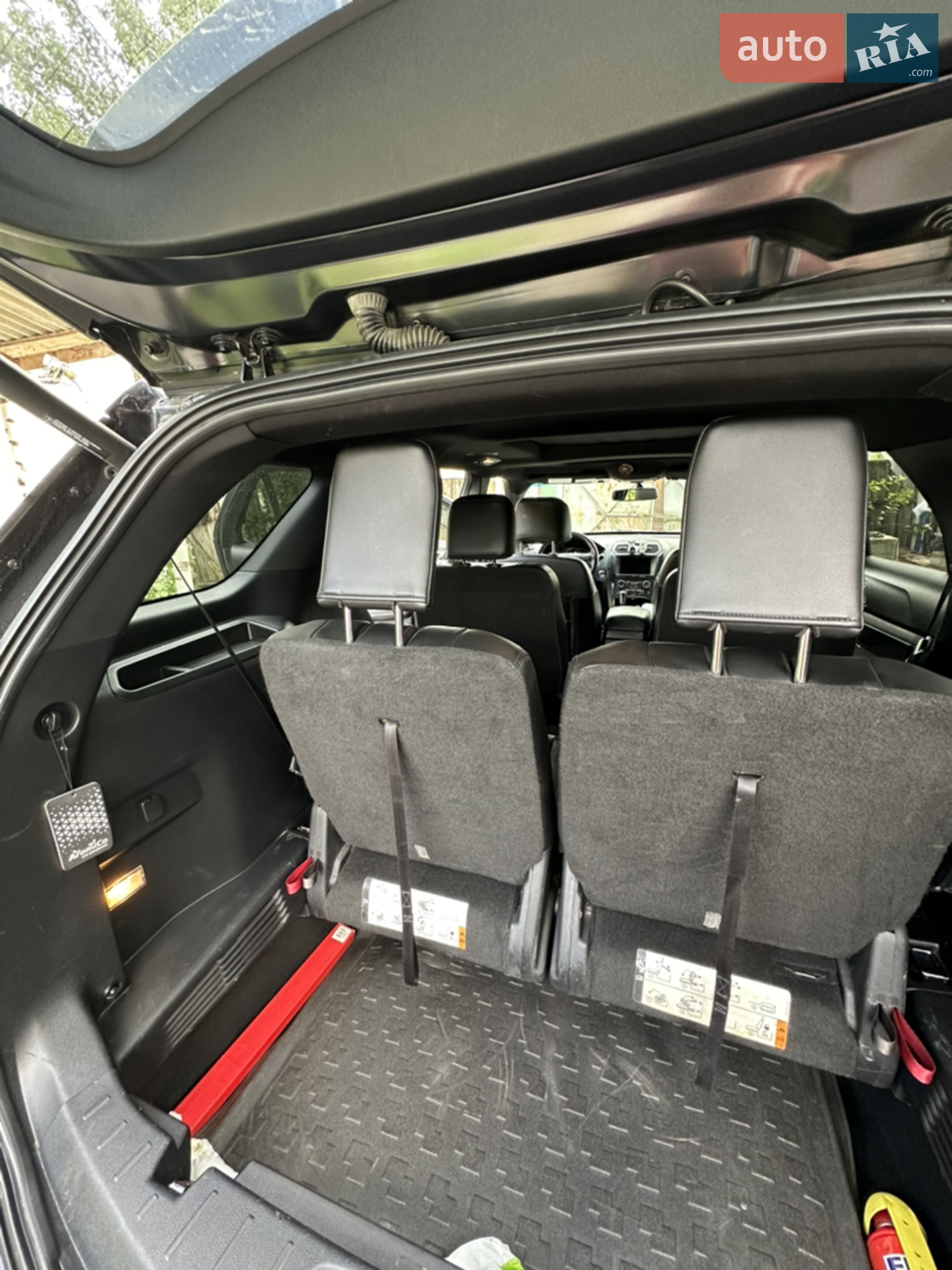 2016 Ford Explorer - мініатюра 31