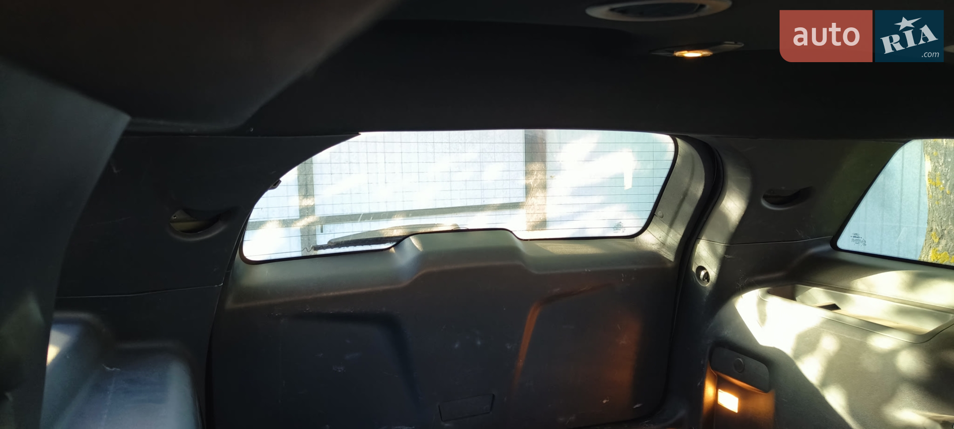 2018 Ford Explorer - мініатюра 8