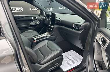 Внедорожник / Кроссовер Ford Explorer 2021 в 