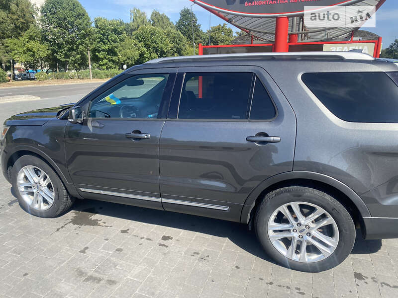 Внедорожник / Кроссовер Ford Explorer 2015 в Киеве