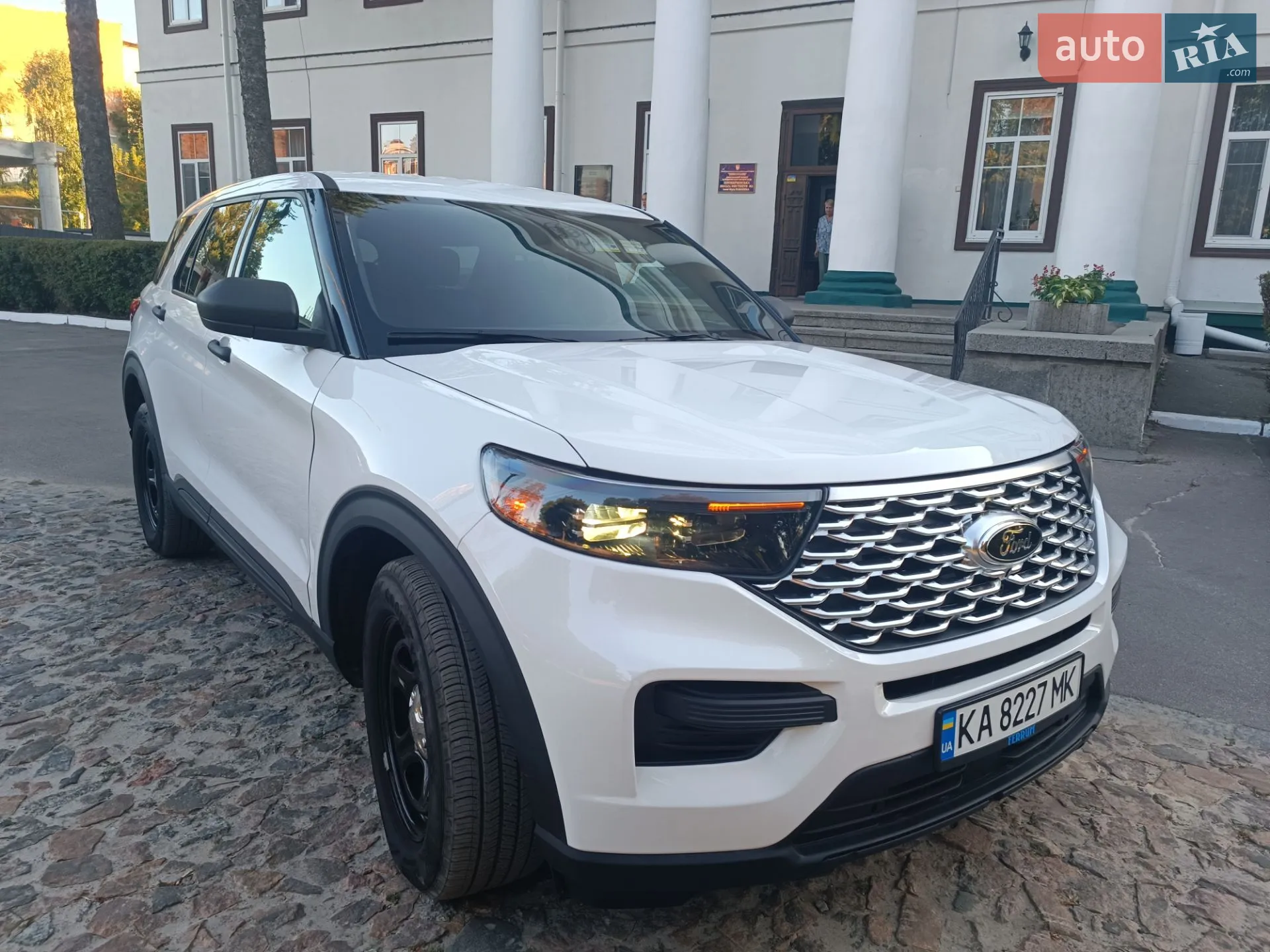2021 Ford Explorer - мініатюра 5