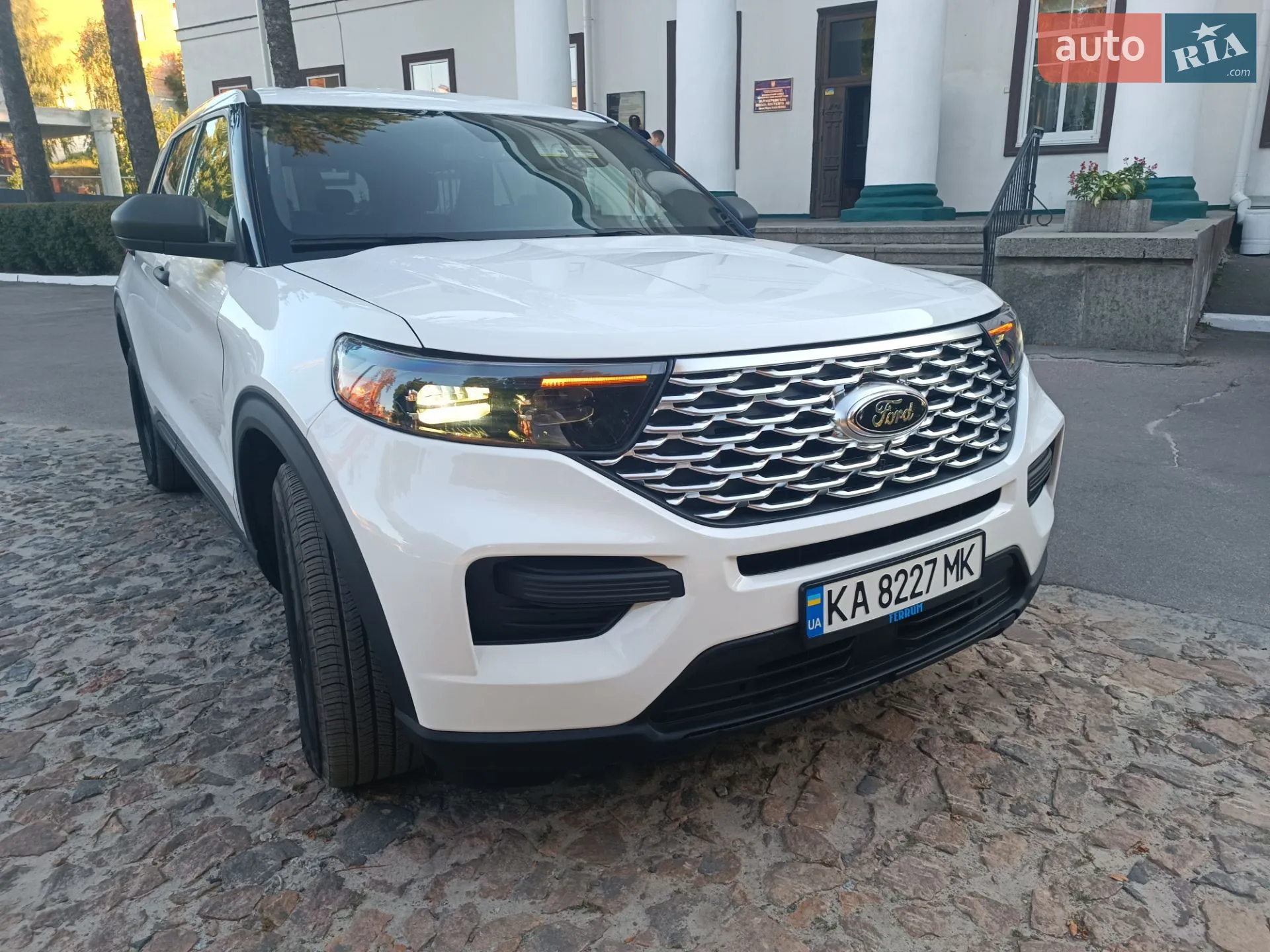 2021 Ford Explorer - мініатюра 10
