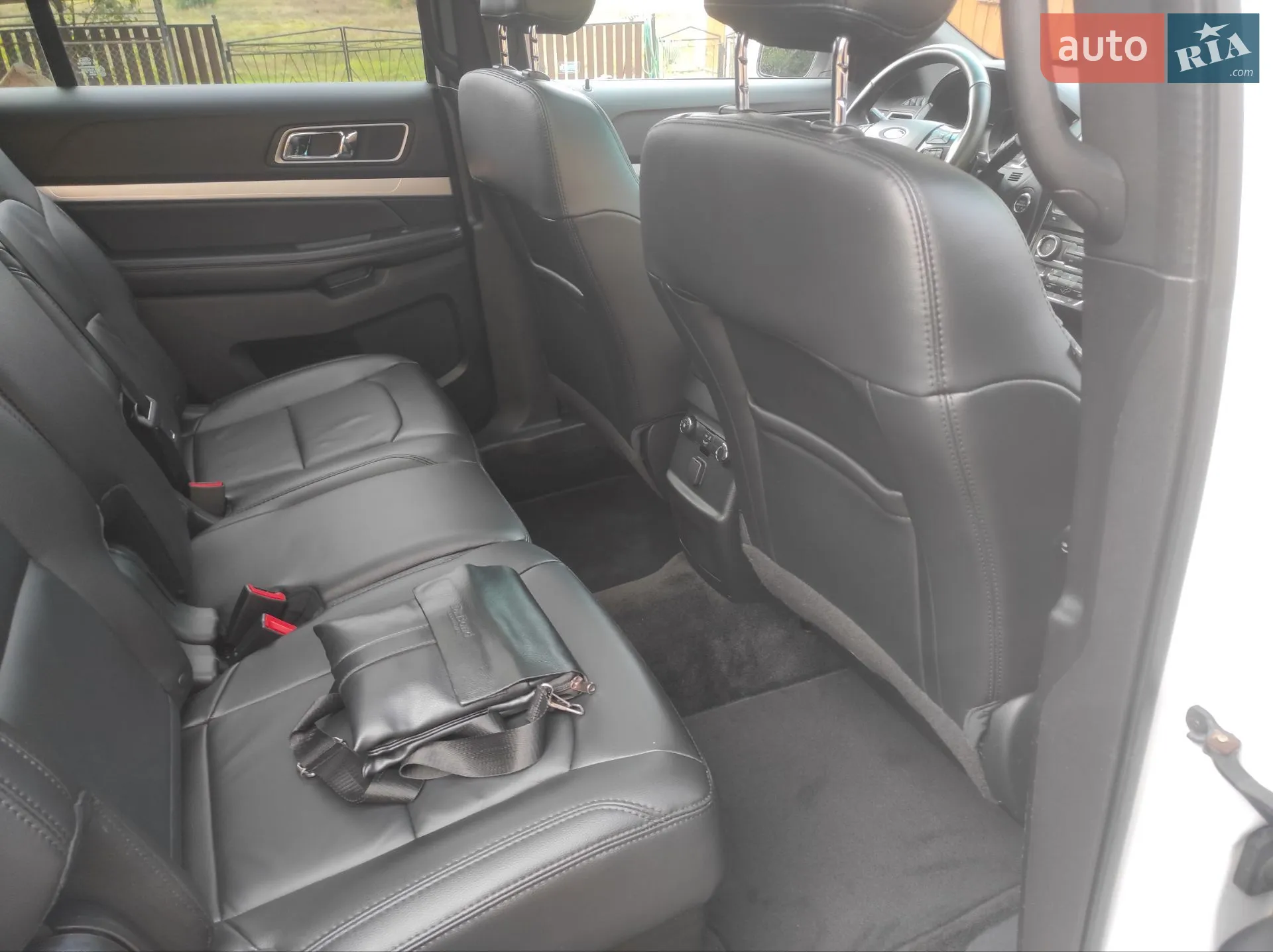 2017 Ford Explorer - мініатюра 24