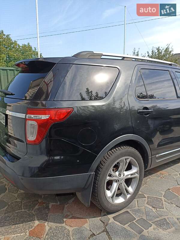 Внедорожник / Кроссовер Ford Explorer 2011 в Киеве