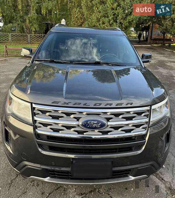 Внедорожник / Кроссовер Ford Explorer 2018 в Чернигове