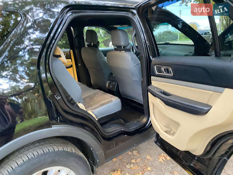 Внедорожник / Кроссовер Ford Explorer 2015 в Львове