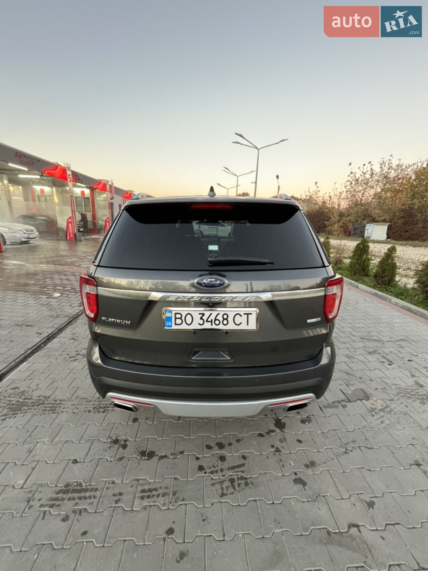 2017 Ford Explorer - мініатюра 14