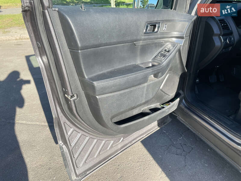 Внедорожник / Кроссовер Ford Explorer 2017 в Киеве