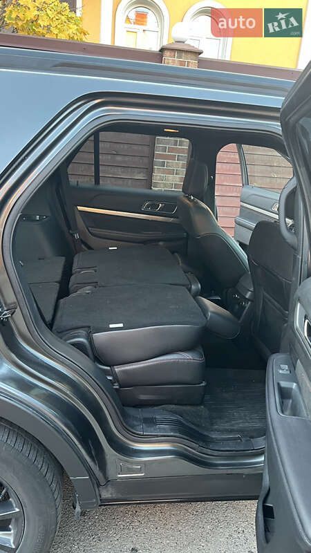 Внедорожник / Кроссовер Ford Explorer 2017 в Киеве
