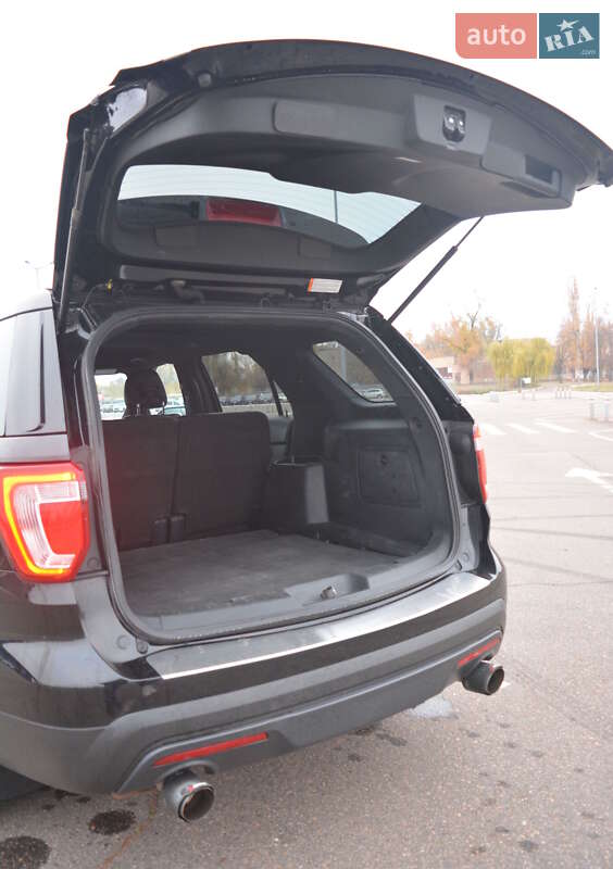 Внедорожник / Кроссовер Ford Explorer 2017 в Кривом Роге
