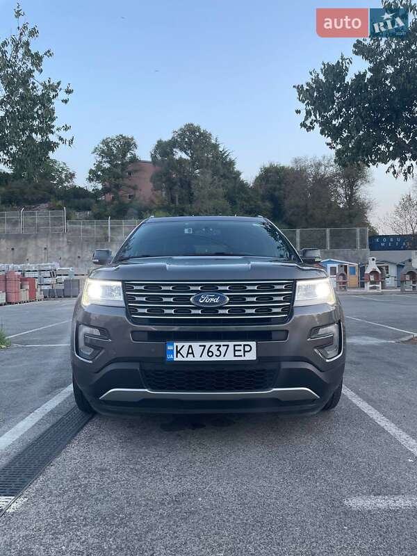 Внедорожник / Кроссовер Ford Explorer 2017 в Львове