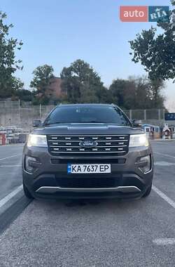 Позашляховик / Кросовер Ford Explorer 2017 в 
