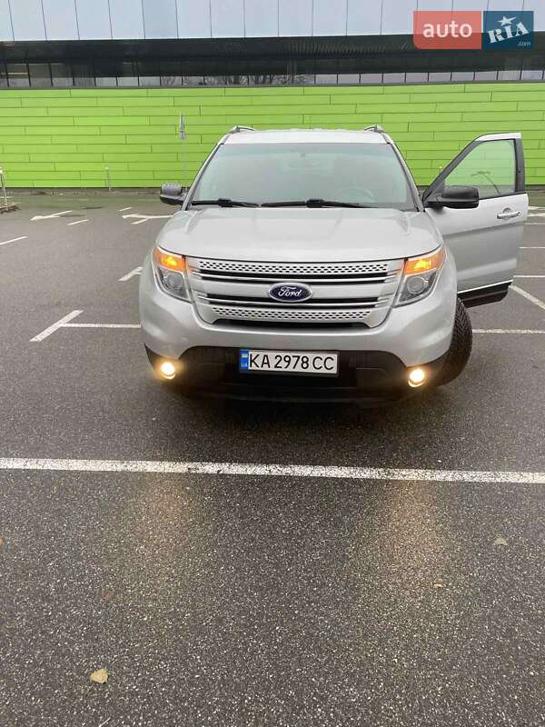 Внедорожник / Кроссовер Ford Explorer 2015 в Киеве