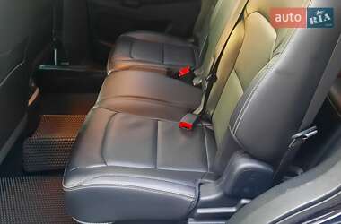 Внедорожник / Кроссовер Ford Explorer 2016 в Остроге