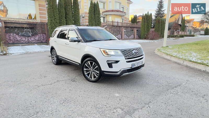 Позашляховик / Кросовер Ford Explorer 2016 в Рівному