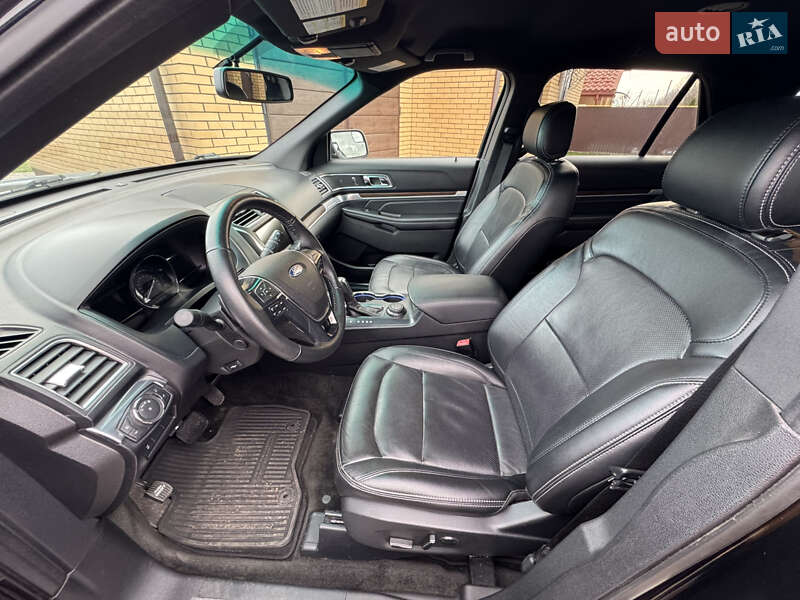 Позашляховик / Кросовер Ford Explorer 2016 в Хмельницькому