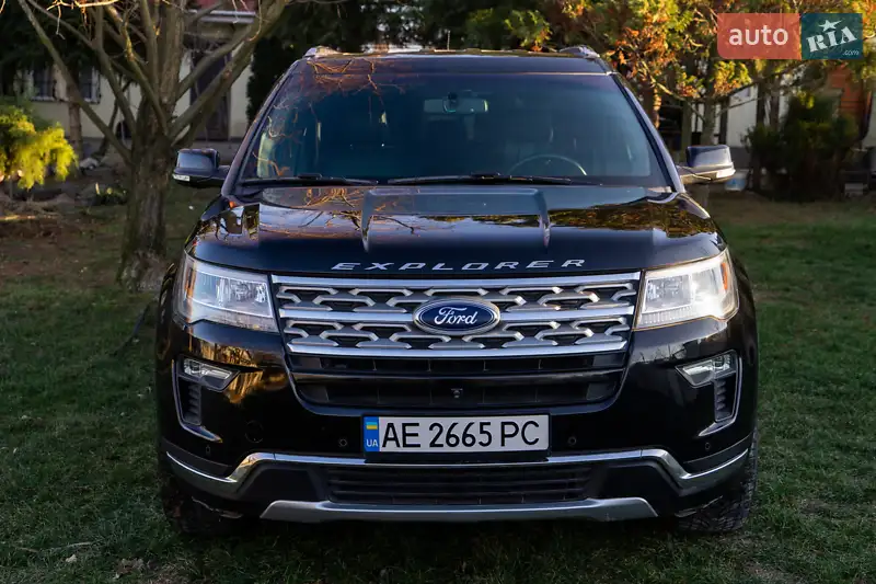 Внедорожник / Кроссовер Ford Explorer 2017 в 