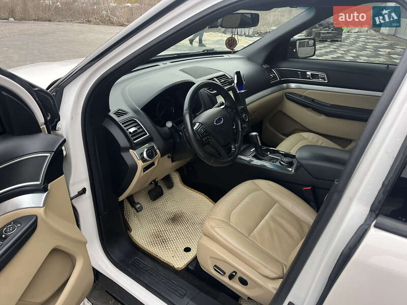 Внедорожник / Кроссовер Ford Explorer 2015 в Броварах