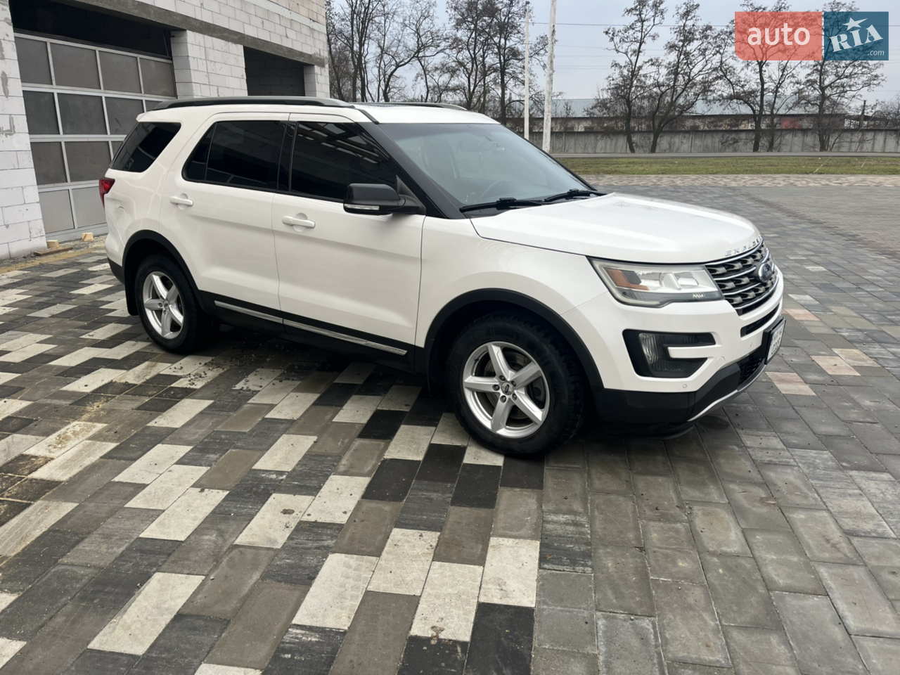 2016 Ford Explorer - мініатюра 21